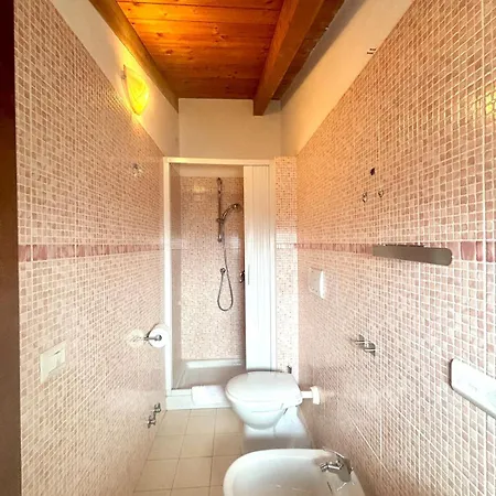Nura's - Bemiri Apartment
