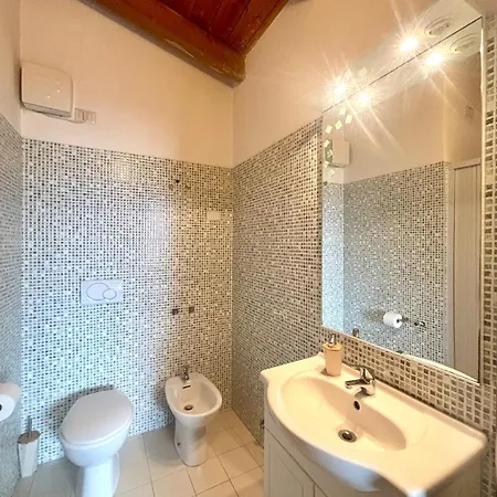Nura's - Bemiri Apartment
